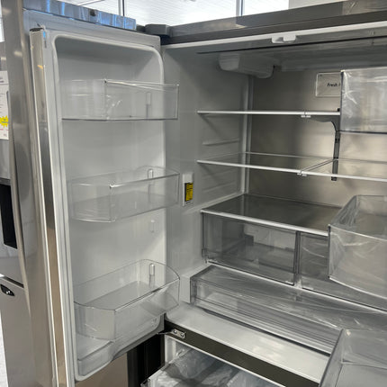 LG 27 cu. ft. Smart InstaView® Counter-Depth Max French Door Refrigerator
