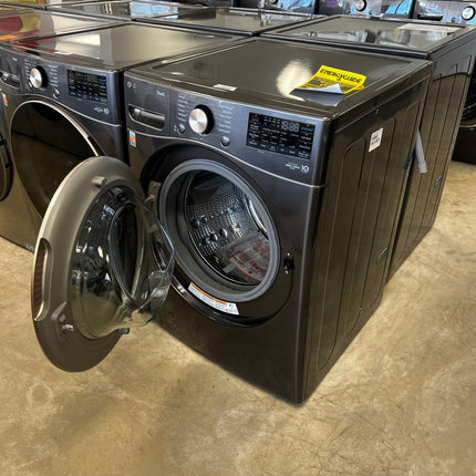 LG 4.5 cu. ft. Ultra Large Capacity Smart wi-fi Enabled Front Load Washer with TurboWash™ 360° and Built-In Intelligence