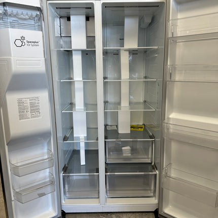 LG 27 cu. ft. Side-by-Side Refrigerator with Craft Ice™