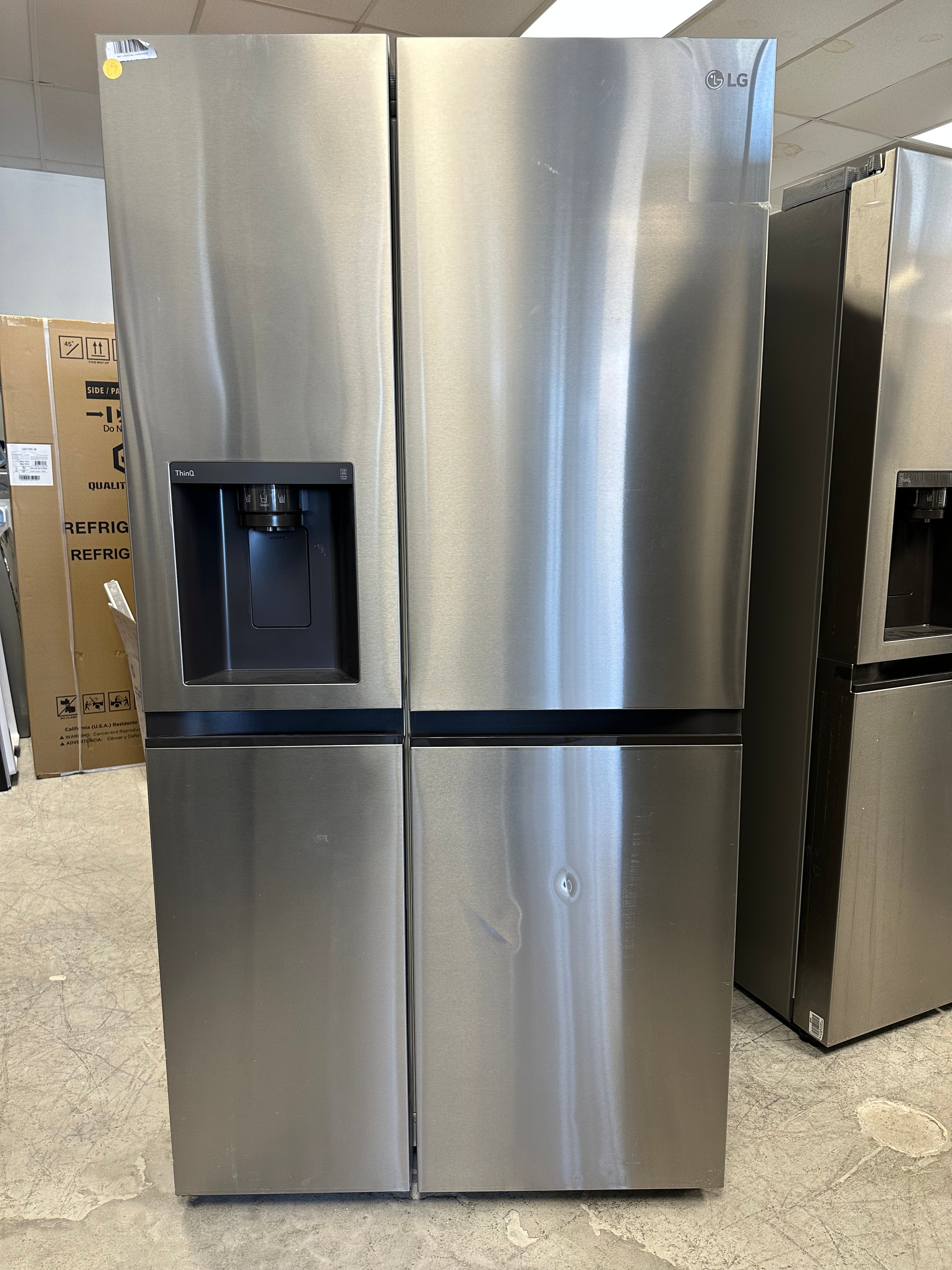 LG 27 cu. ft. Side-by-Side Refrigerator with Craft Ice