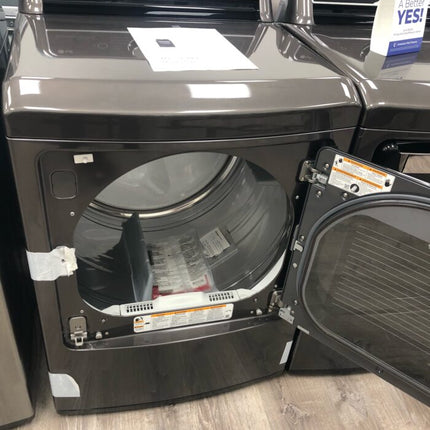 LG 7.3 cu.ft. Smart wi-fi Enabled Gas Dryer with TurboSteam
