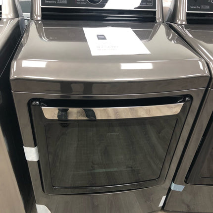 LG 7.3 cu.ft. Smart wi-fi Enabled Gas Dryer with TurboSteam