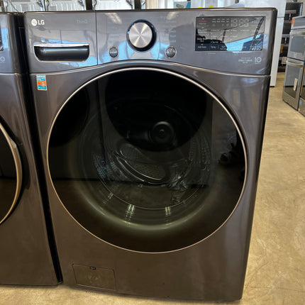 LG 4.5 cu. ft. Ultra Large Capacity Smart wi-fi Enabled Front Load Washer with TurboWash™ 360° and Built-In Intelligence