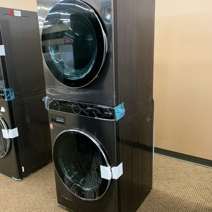 Single Unit Front Load LG WashTower with Center Control 4.5 cu. ft. Washer and 7.4 cu. ft. Electric Dryer