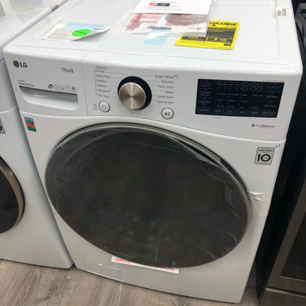 LG 4.5 cu. ft. Ultra Large Capacity Smart wi-fi Enabled Front Load Washer with TurboWash 360 and Built-In Intelligence